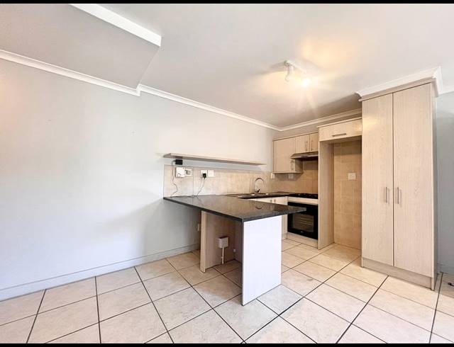 2 BEDROOM APARTMENT RENTED IN ROSENDAL